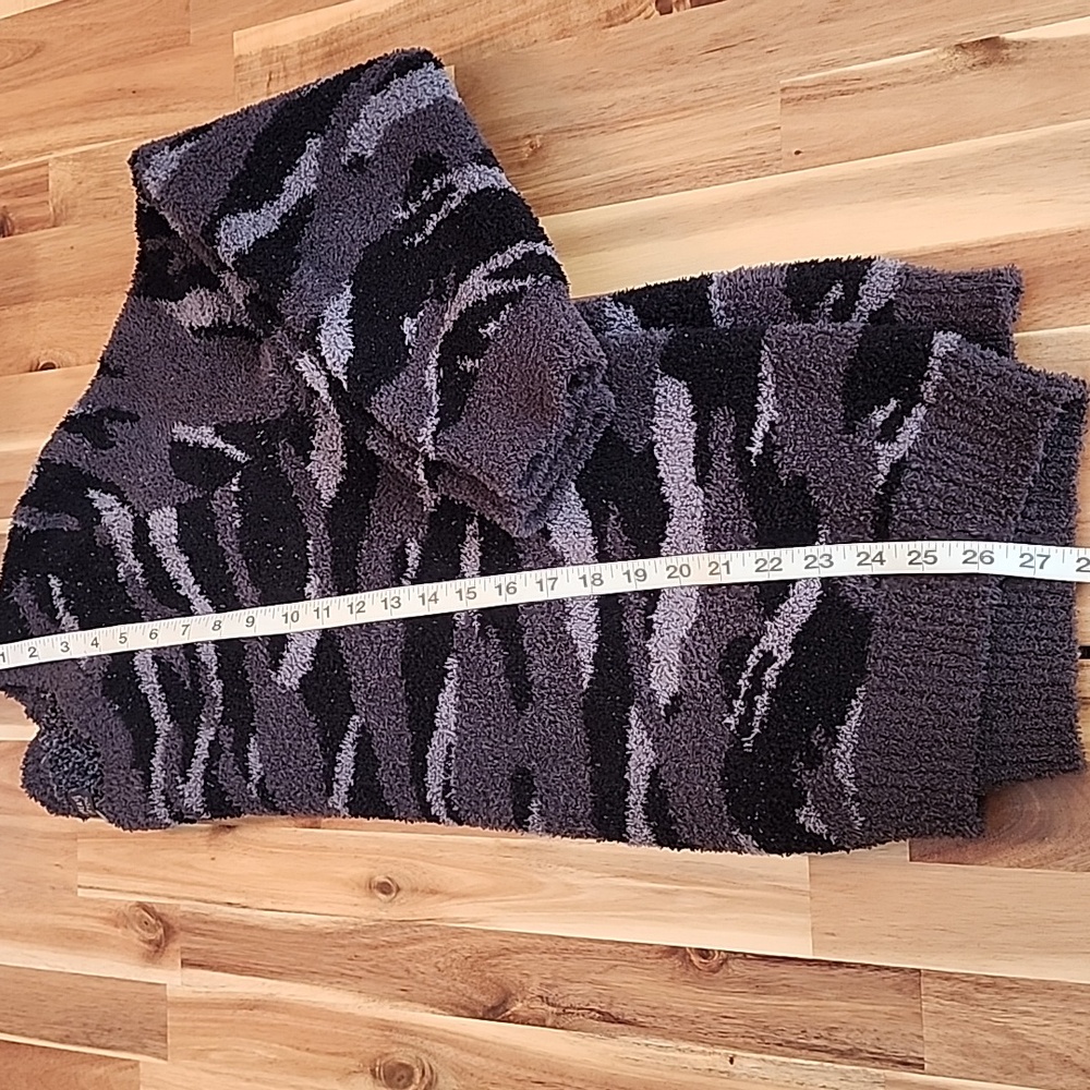 Womens Barefoot Dreams Gray Camo Sweatshirt - Size XL - Picture 9 of 9